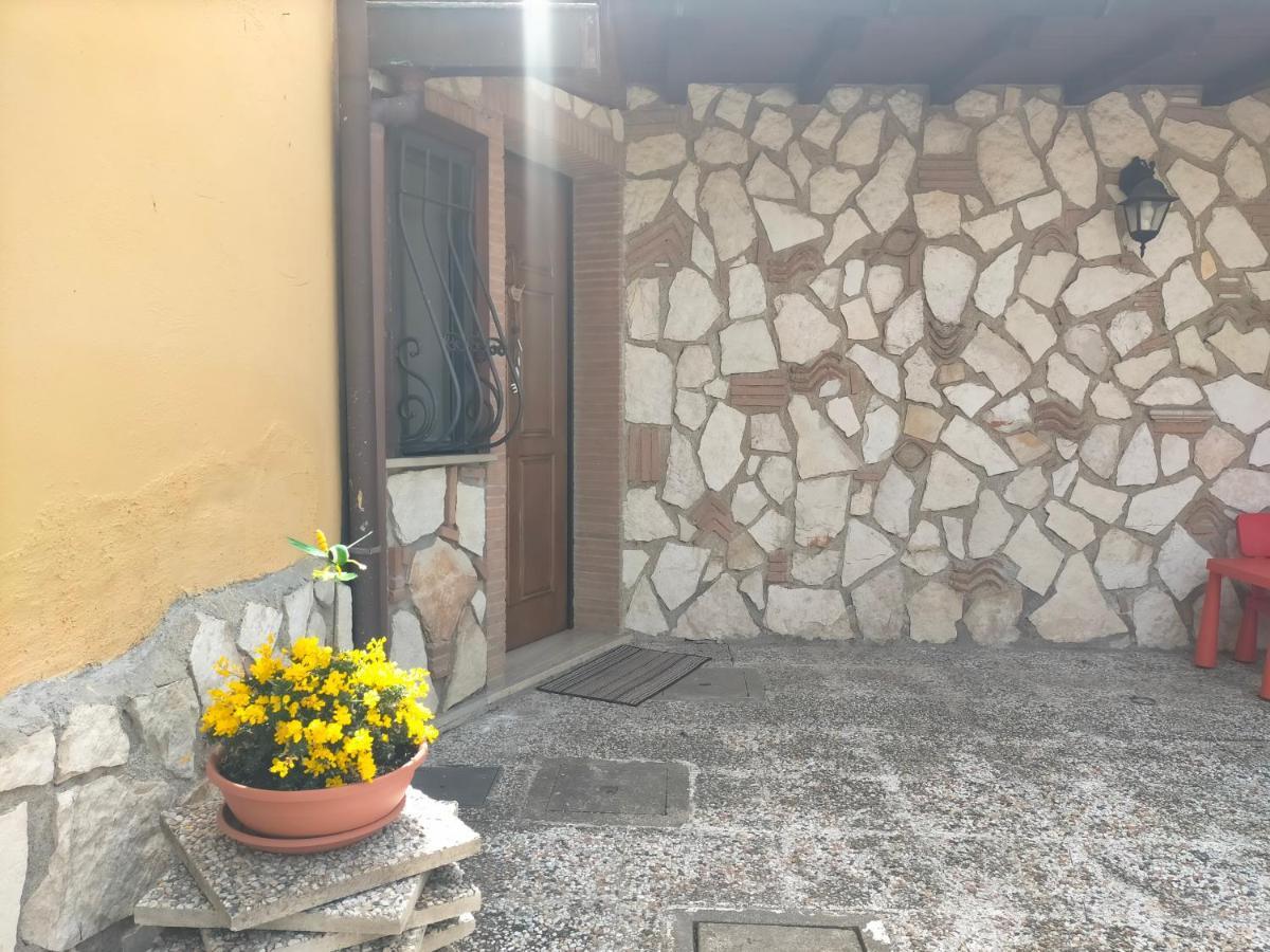 Apartamento Civico Ventitre Mentana Exterior foto